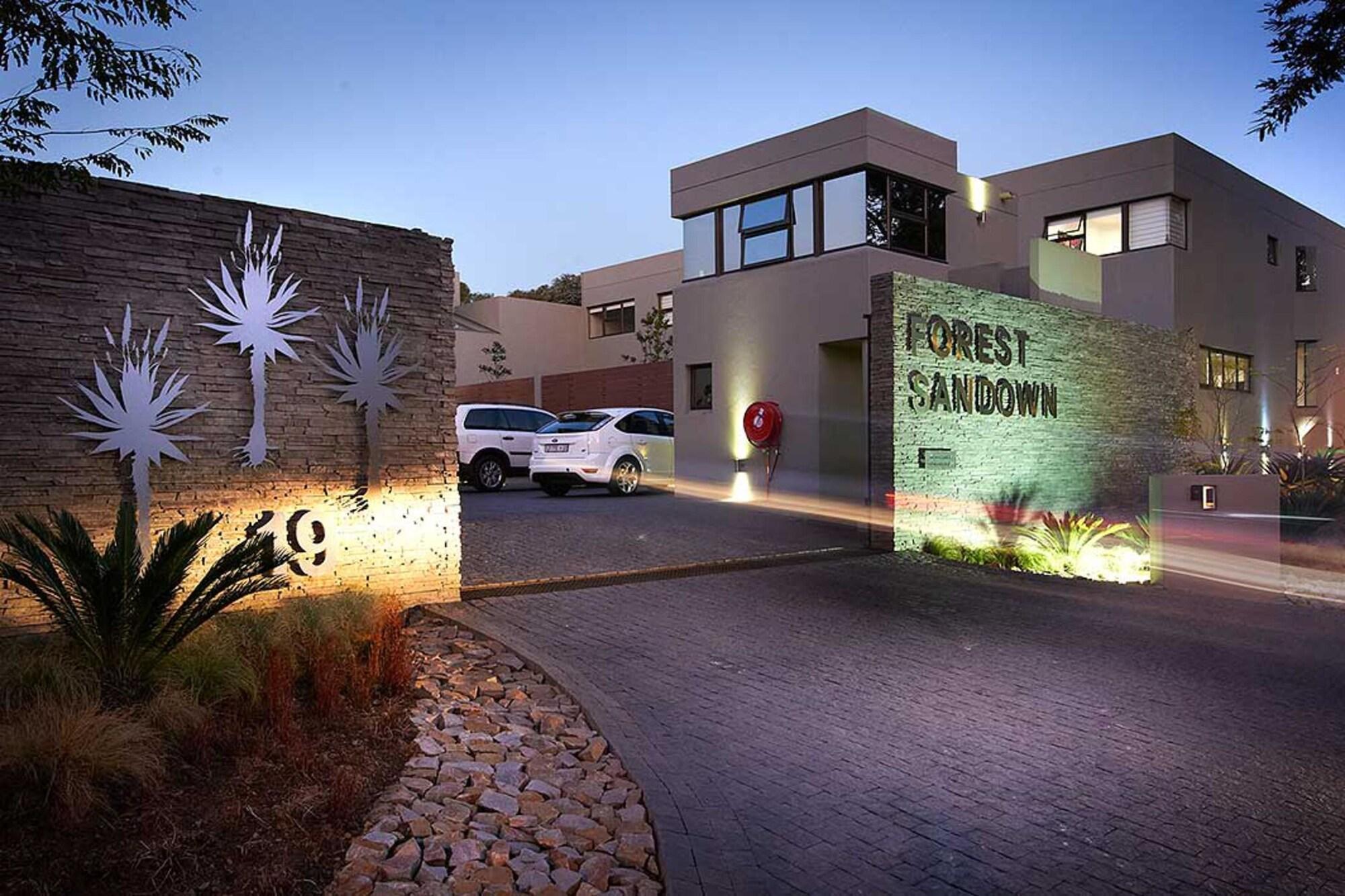 Dynasty Forest Sandown Self Catering Hotel Γιοχάνεσμπουργκ Εξωτερικό φωτογραφία